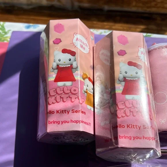 Hello Kitty Bundle - Picture 8 of 10